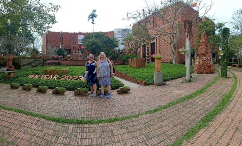 Thanh Hà Pottery Village Tour